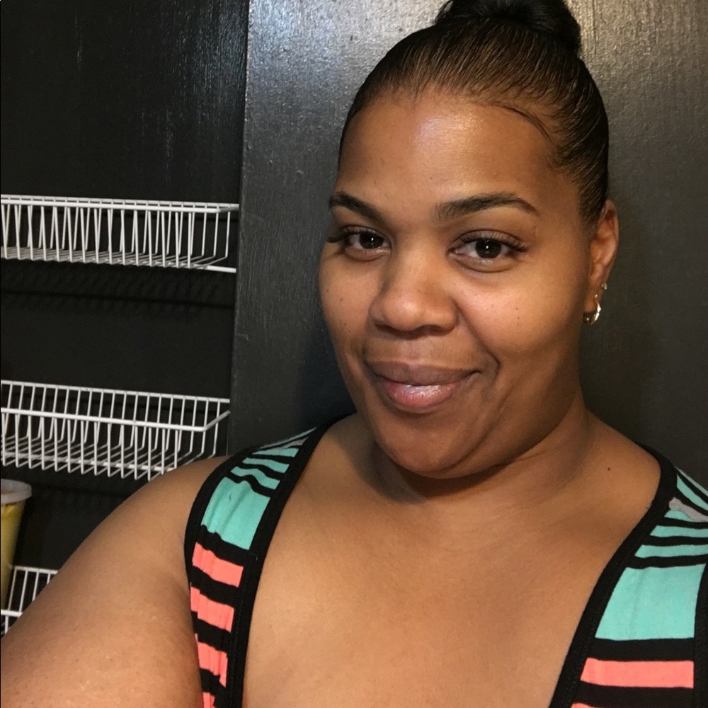 Meet your Posher, Sherise'